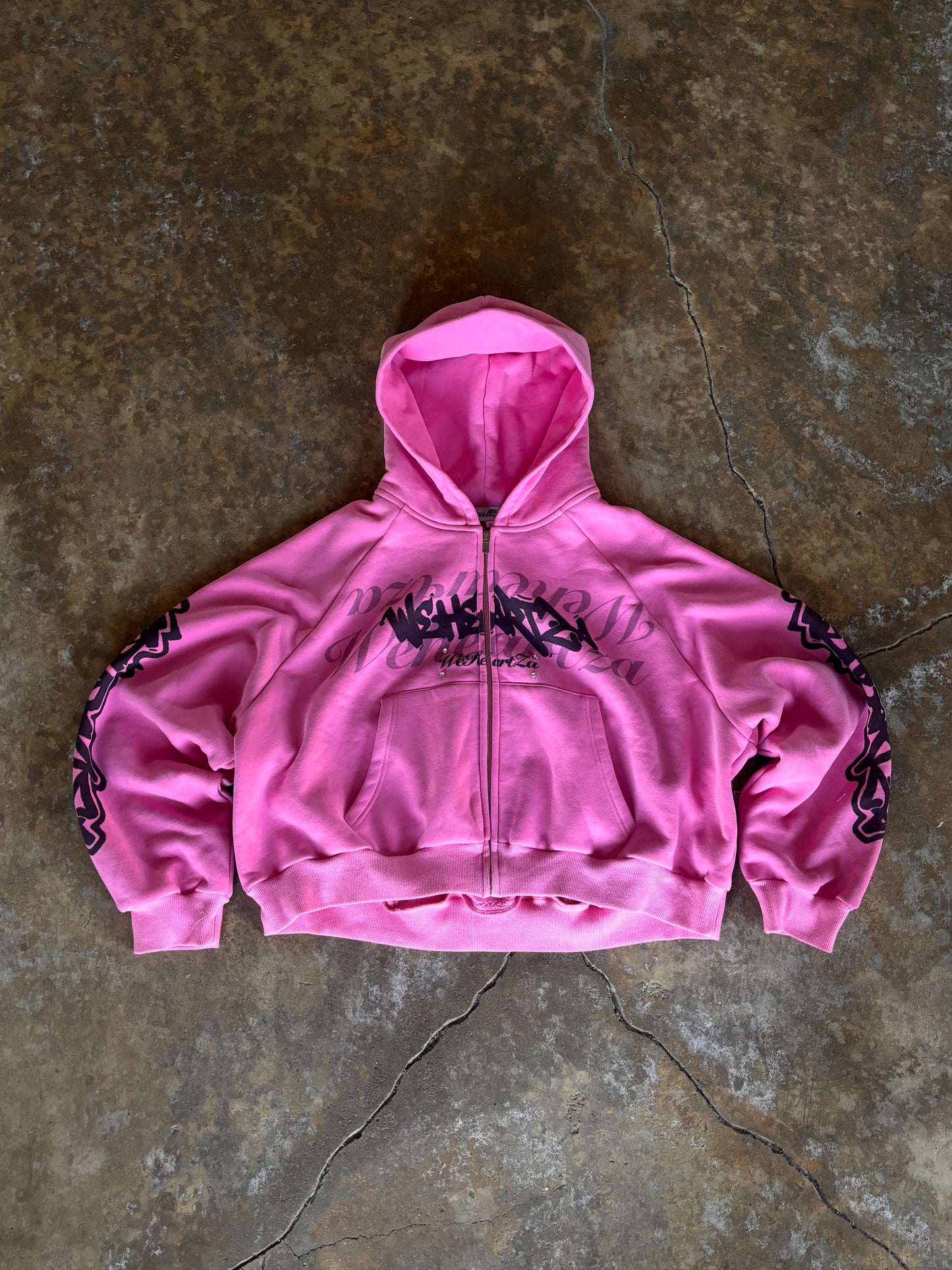 NEW “weheartza” ZIPUP - PINK VERSION🩷