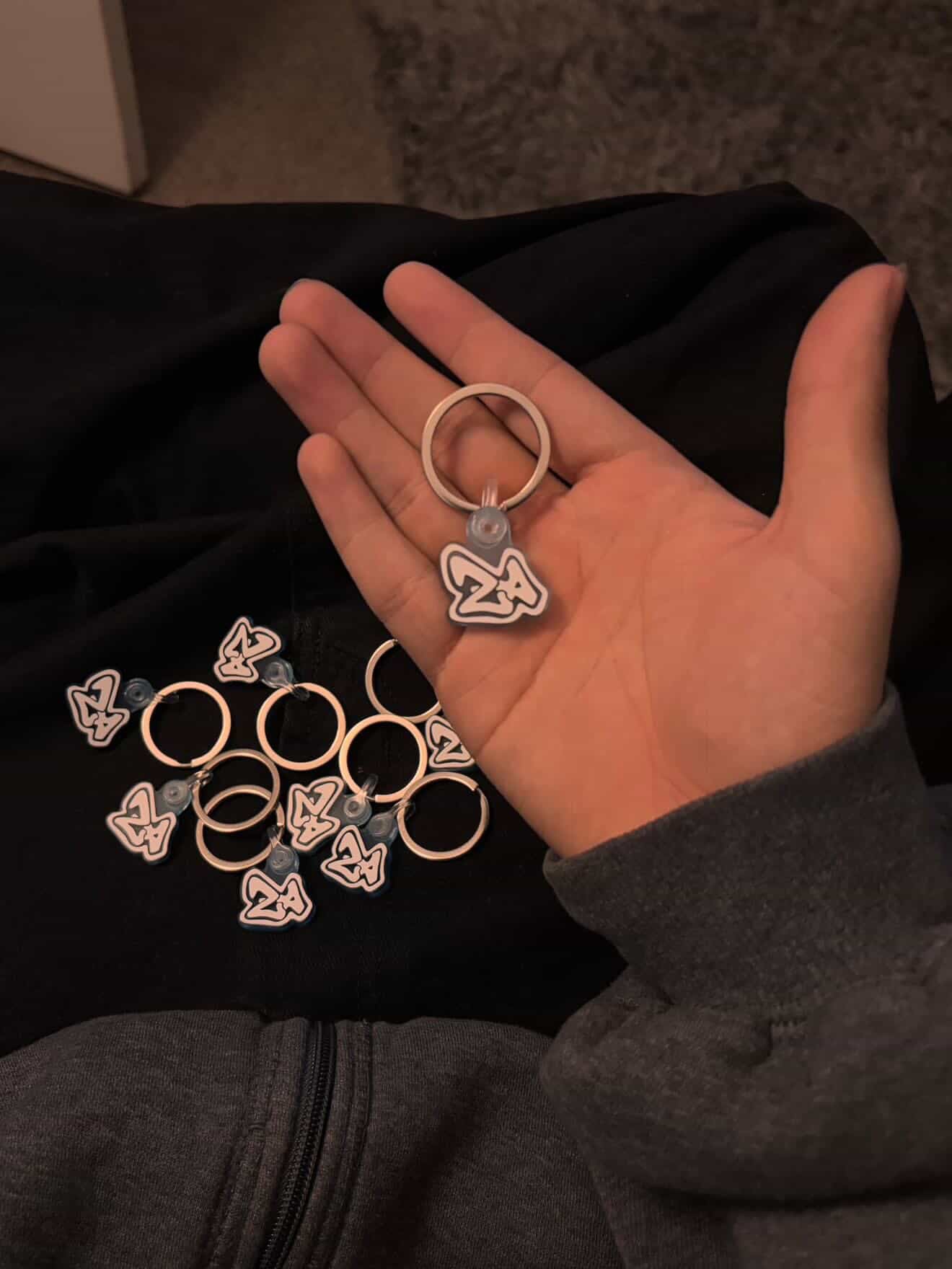 (4/20 EXCLUSIVE) New ZA KeyChain Charm